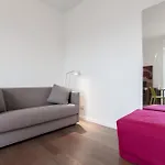 Gian Galeazzo 31 Apartment *